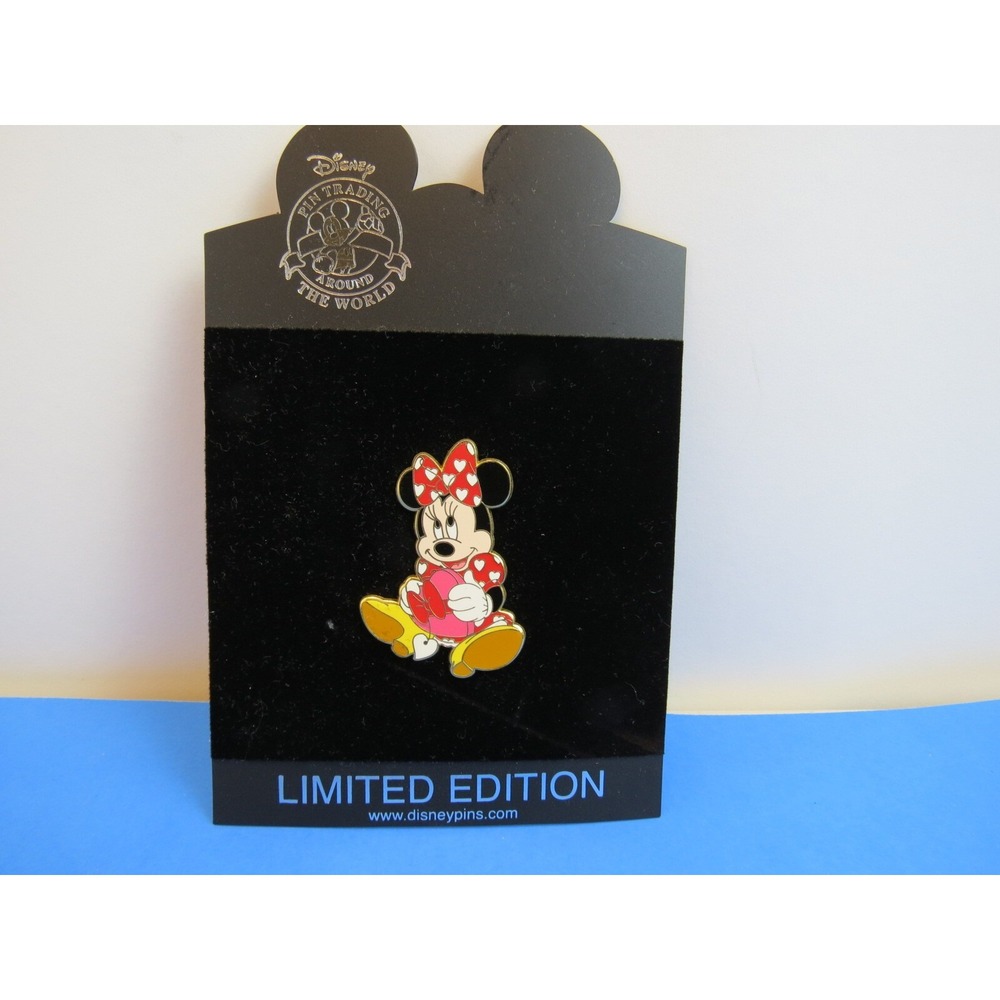 DISNEY SHOPPING MINNIE MOUSE VALENTINE'S DAY HEARTS LE 250 RARE 2010 PIN